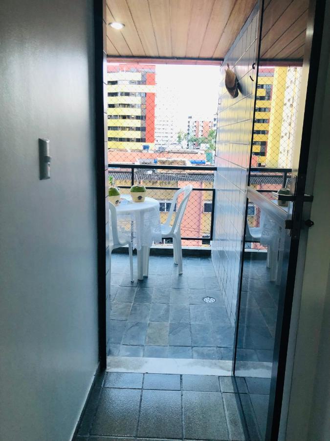 Apto 405 - Quarto e sala espaçoso na praia de Ponta Verde com Wi-fi, tv a cabo e piscina Maceió Exterior foto