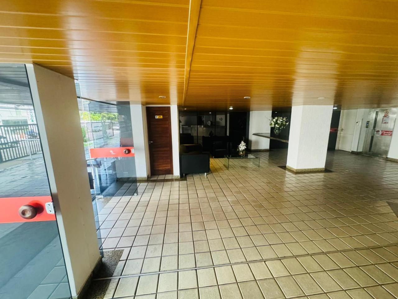 Apto 405 - Quarto e sala espaçoso na praia de Ponta Verde com Wi-fi, tv a cabo e piscina Maceió Exterior foto