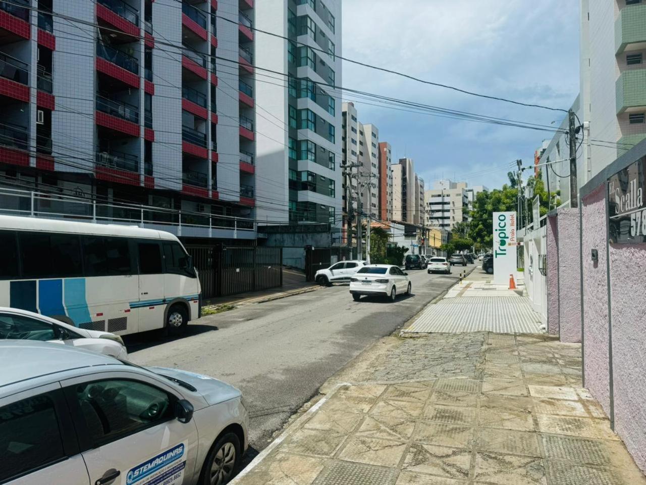 Apto 405 - Quarto e sala espaçoso na praia de Ponta Verde com Wi-fi, tv a cabo e piscina Maceió Exterior foto