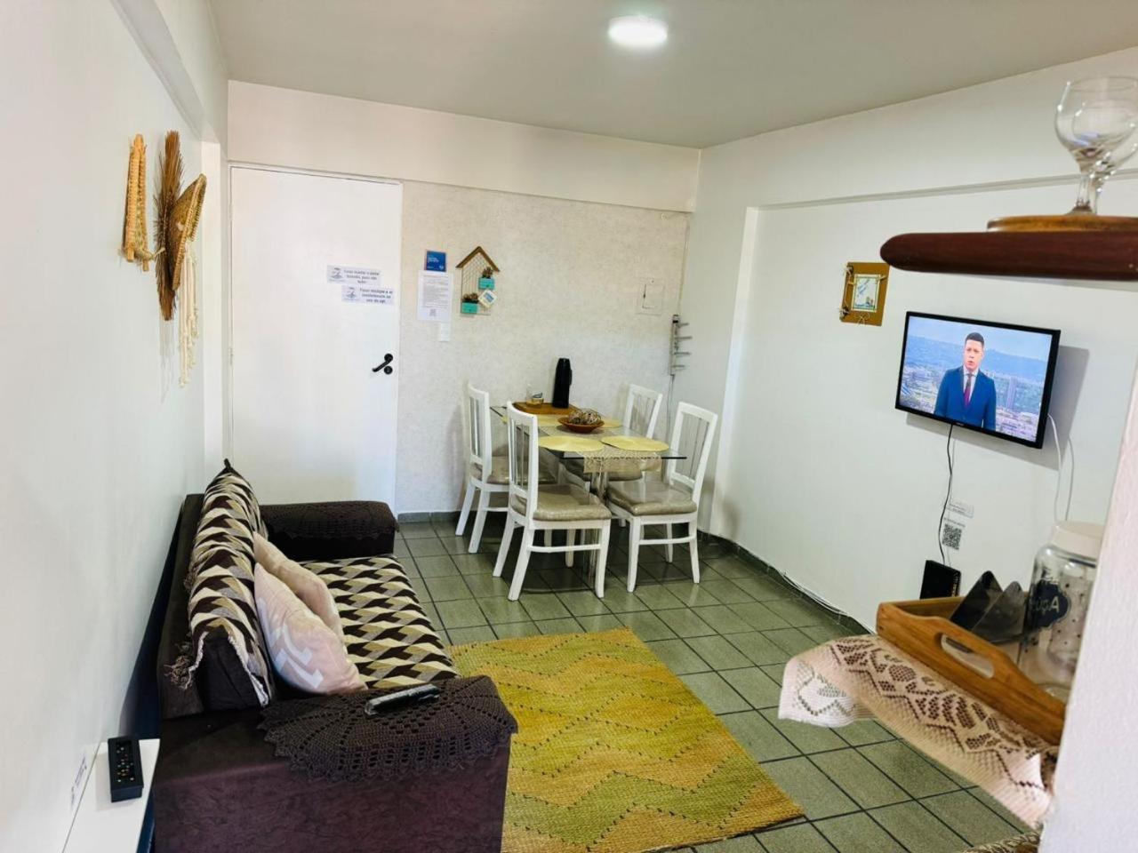 Apto 405 - Quarto e sala espaçoso na praia de Ponta Verde com Wi-fi, tv a cabo e piscina Maceió Exterior foto